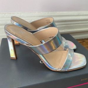 Vince Camuto Brisstol Banded Dress Sandals, Silver, Size 7.5, Lightly Used